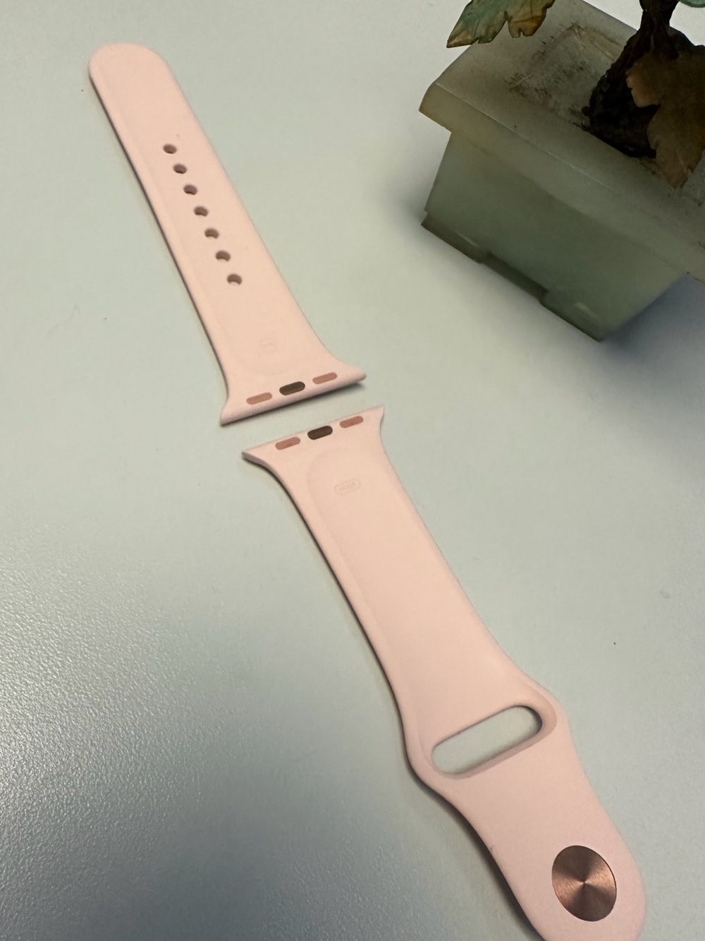 Silicone Apple 41mm Watch Band - Light Pink